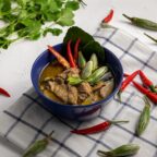 Curry Verde Tailandese con Pollo