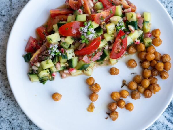 Moroccan Tomato and Chickpea Salad