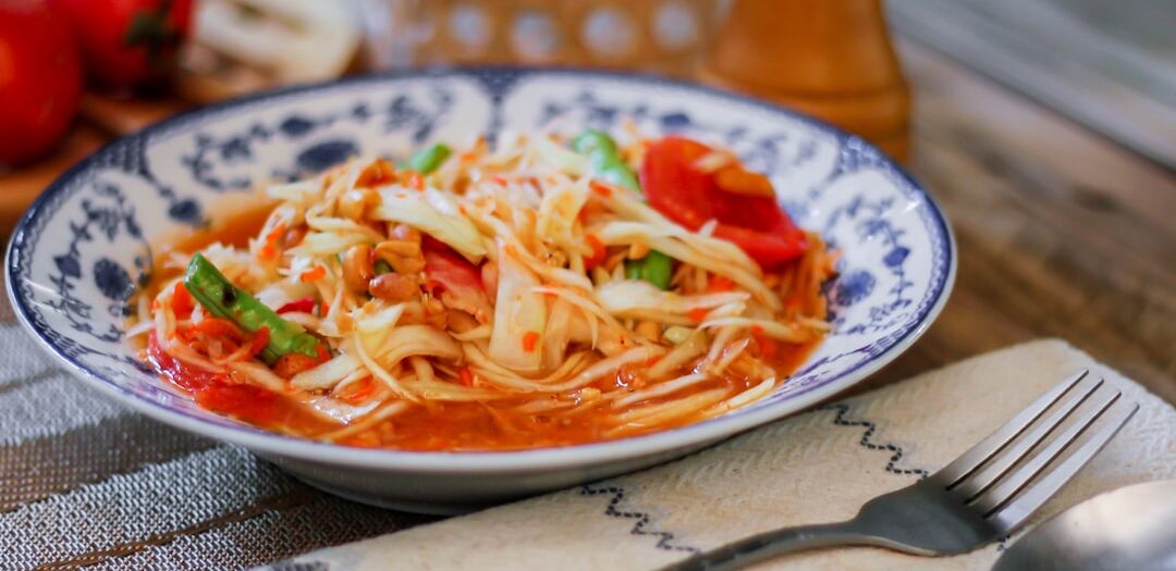 Green Papaya Salad (Som Tam)