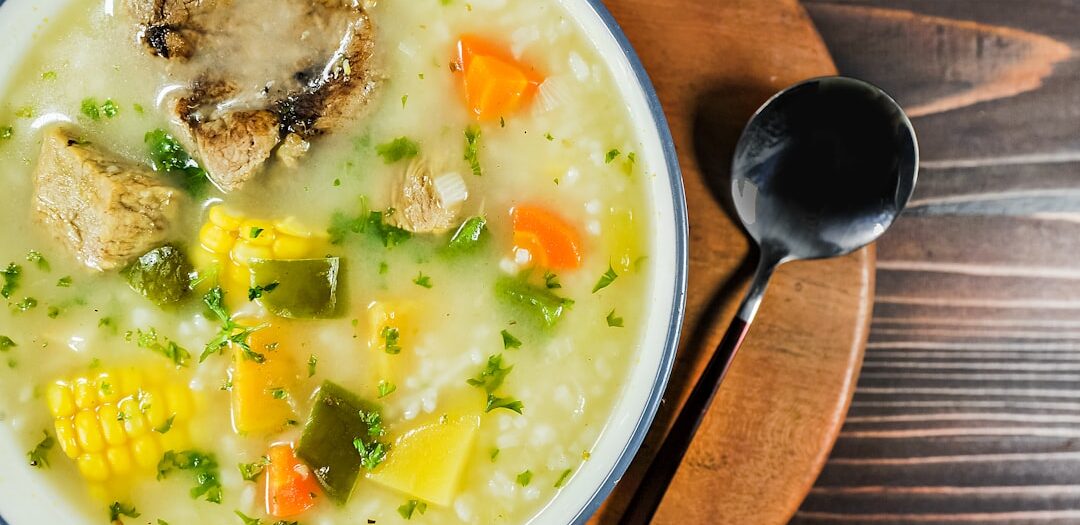 Khao Tom – Thai Rice Soup with Chicken